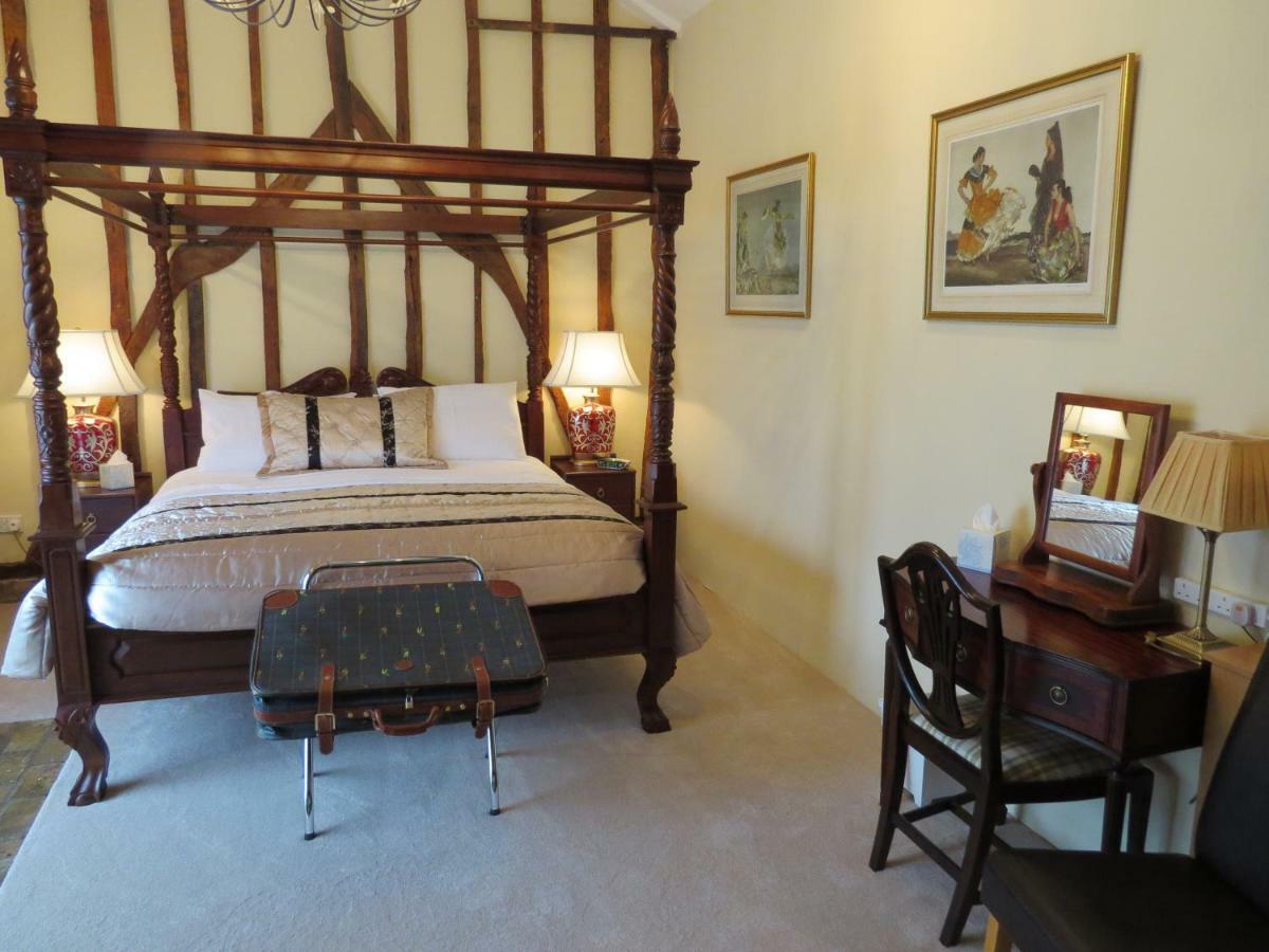 The Greyhound - Historic Former Inn Glemsford Esterno foto